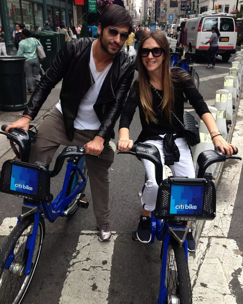 Adela-Popescu-amintiri-din-luna-de-miere.-Imagini-de-vis-cu-ea-si-Radu-Valcan-din-New-York-1