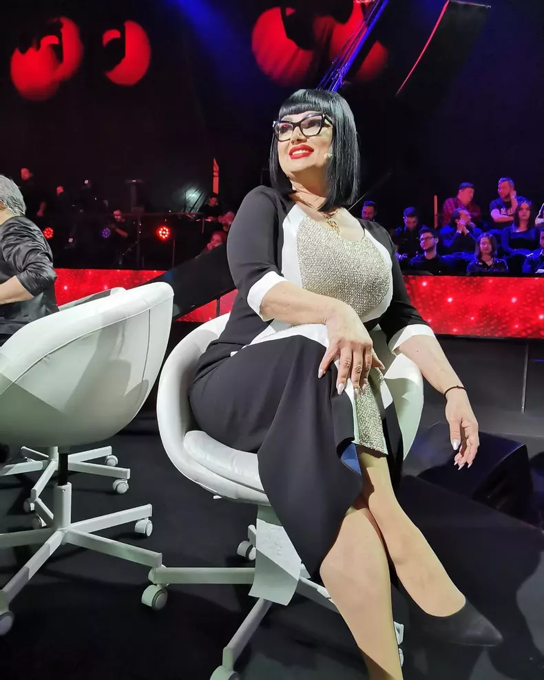 Ce-a-patit-Ozana-Barabancea-dupa-cea-de-a-doua-interventie-la-stomac-5