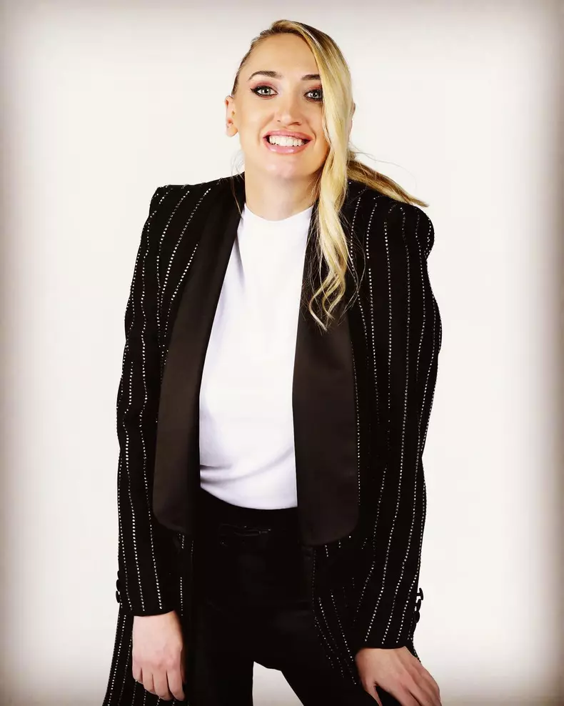 Mihai-Bendeac-mesaj-uluitor-pentru-Ilona-Brezoianu-de-ziua-ei-4