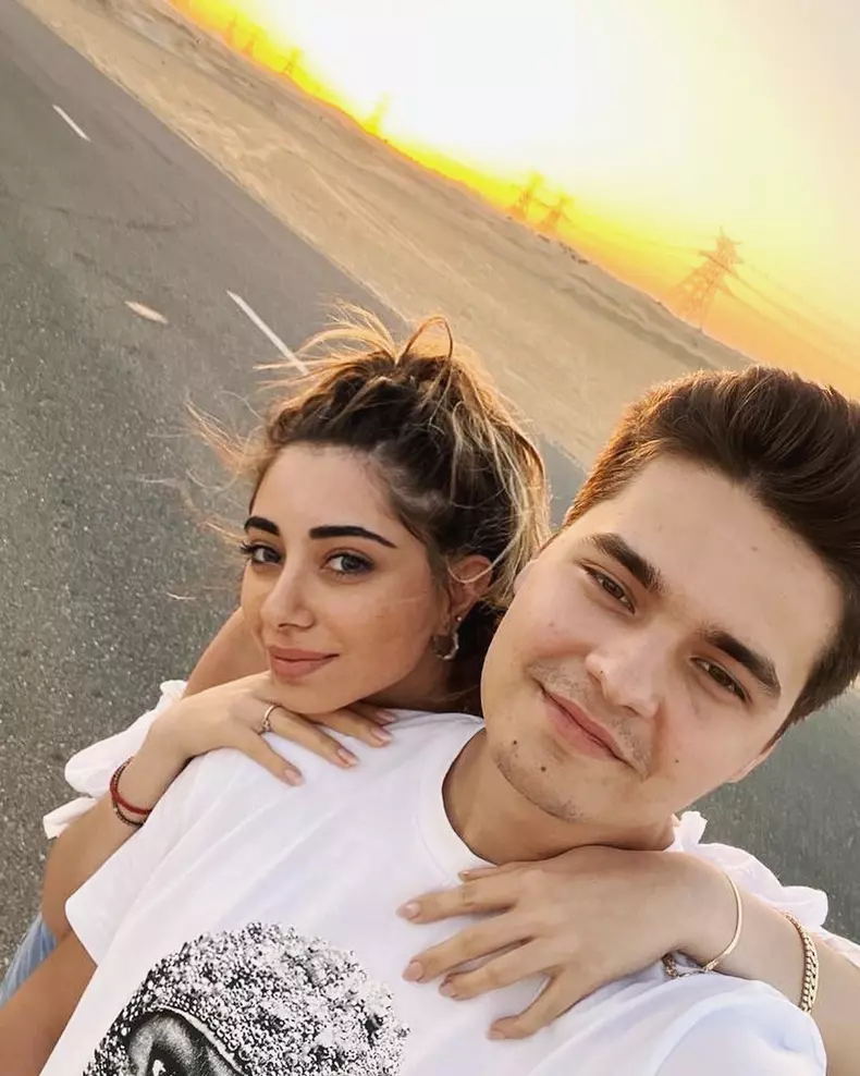 Selly-despre-casatoria-cu-iubita-lui-5