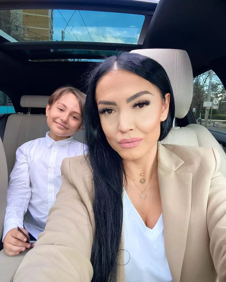Andreea-Mantea-este-o-mama-exigenta-2