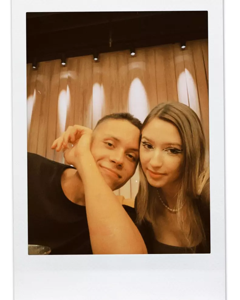 Cine-este-iubita-lui-David-Popovici-4