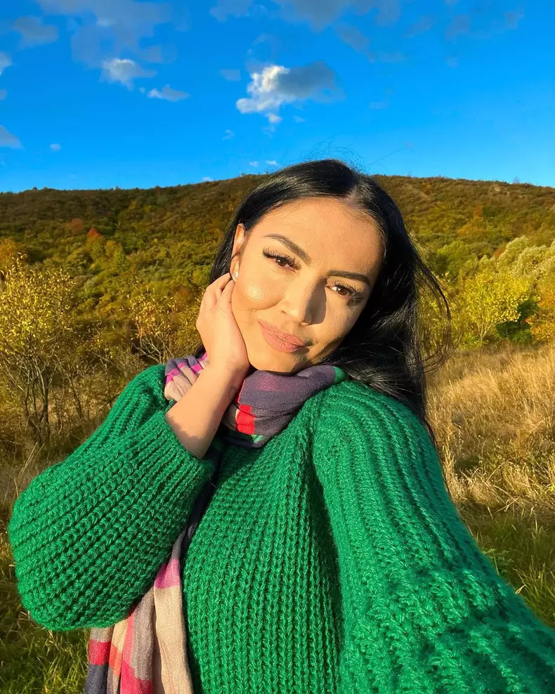 andreaa-mantea-s-a-tuns-singura-5-1