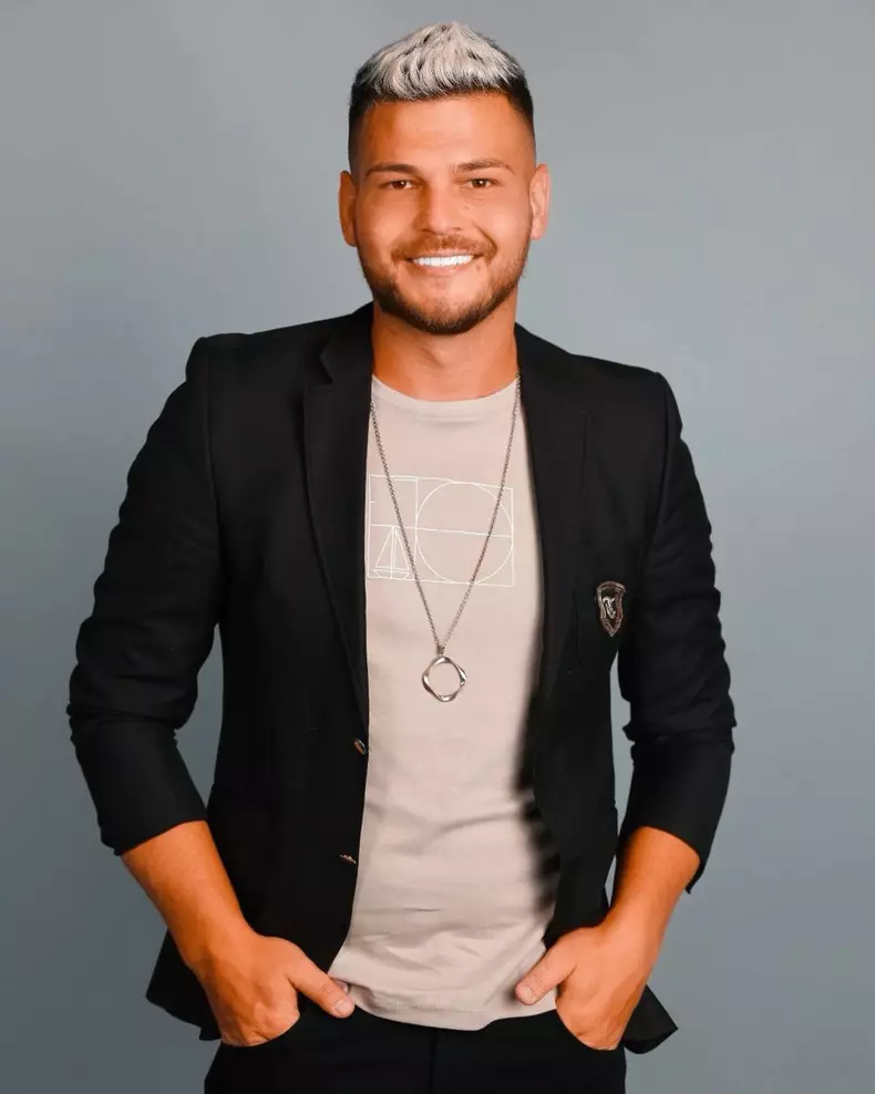 razvan-botezatu-primele-declaratii-despre-iubitul-lui-1