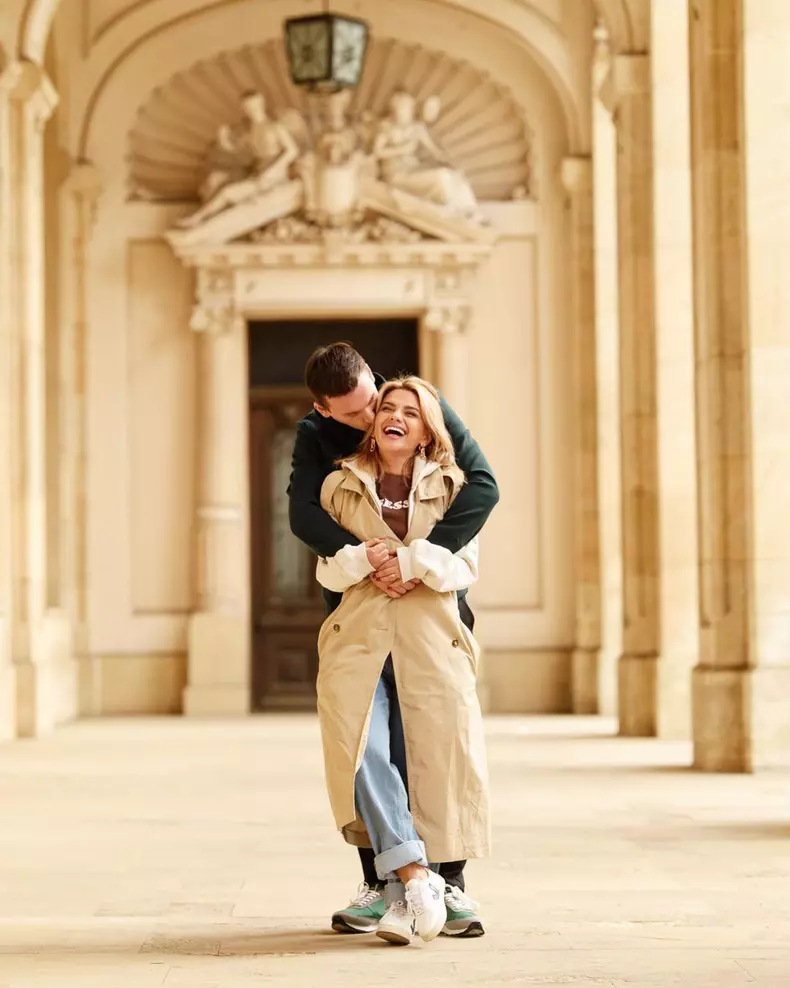 Cine este iubita lui Denis Roabeș, solistul The Motans