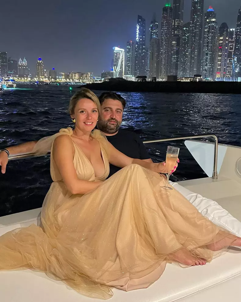 diana-dumitrescu-a-gasit-mesaje-compromitatoare-in-telefonul-sotului-1