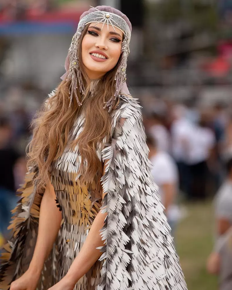 uluitor-ce-n-a-facut-niciodata-iulia-albu-5