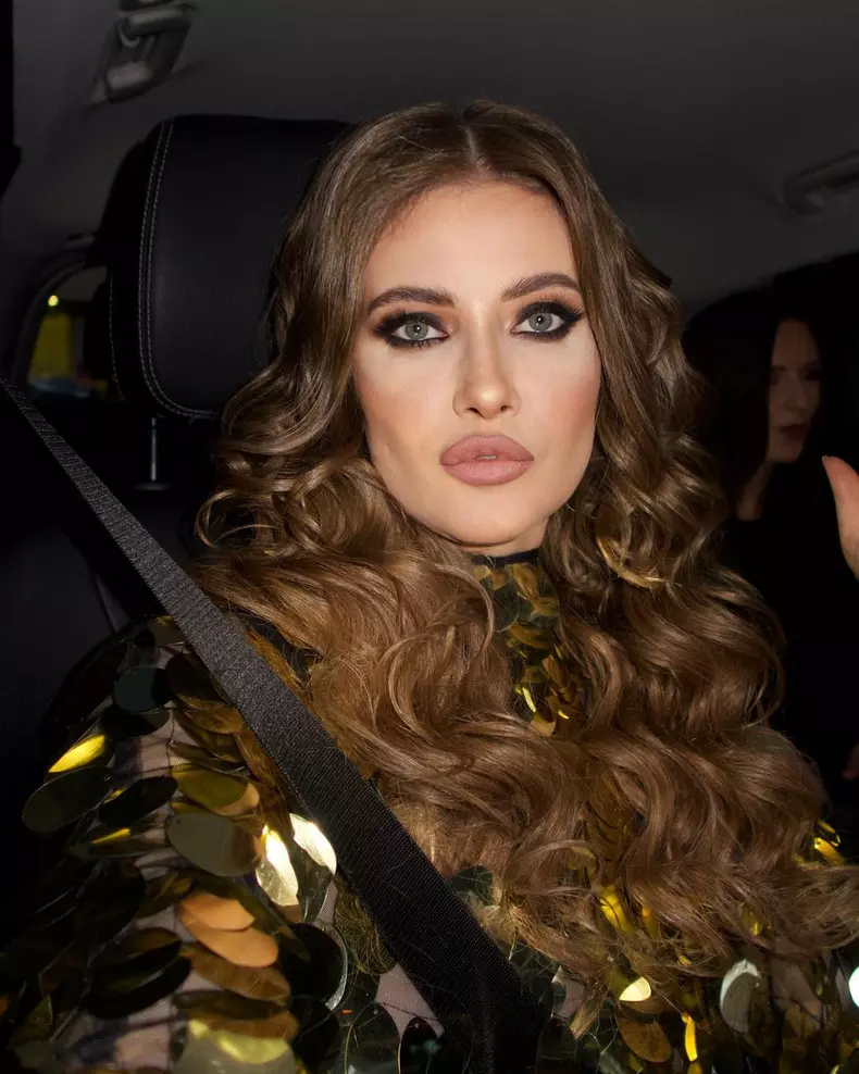 uluitor-ce-n-a-facut-niciodata-iulia-albu-6