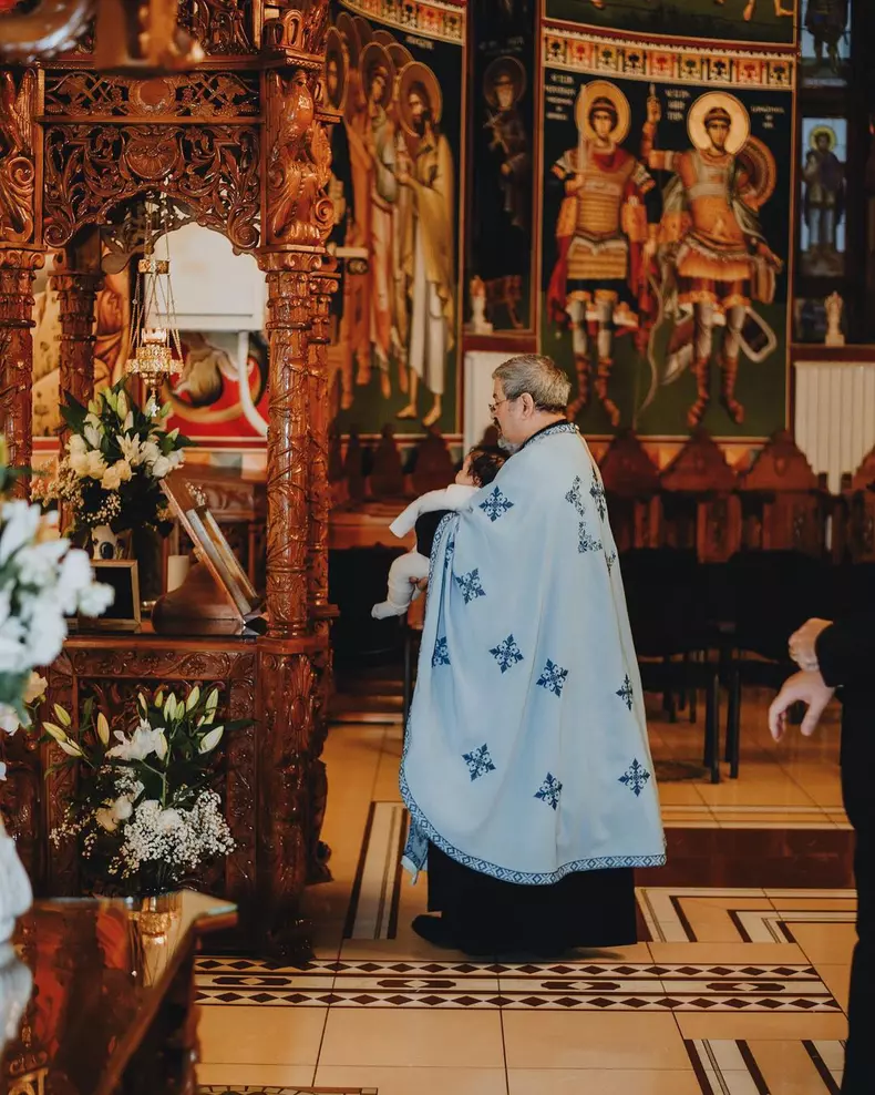 codin-maticiuc-povestea-emotionanta-a-bisericii-in-care-a-fost-botezata-fiica-lui-ilinca.-4