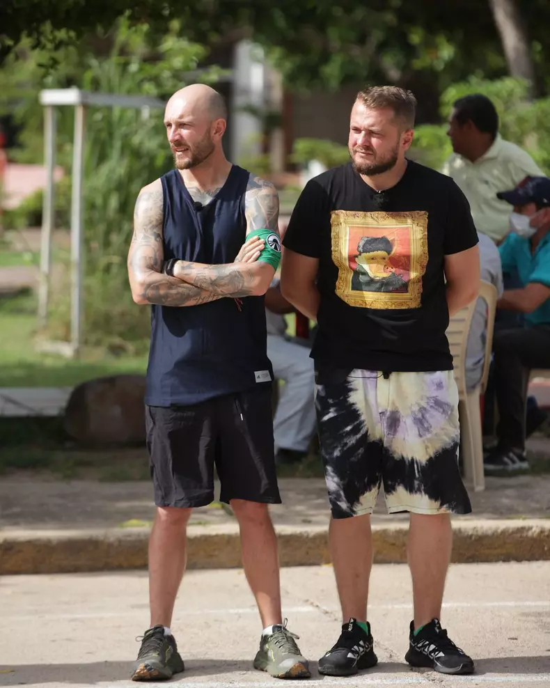 andreea-balan-si-andreea-antonescu-au-renuntat-la-jocul-pentru-amuleta-3