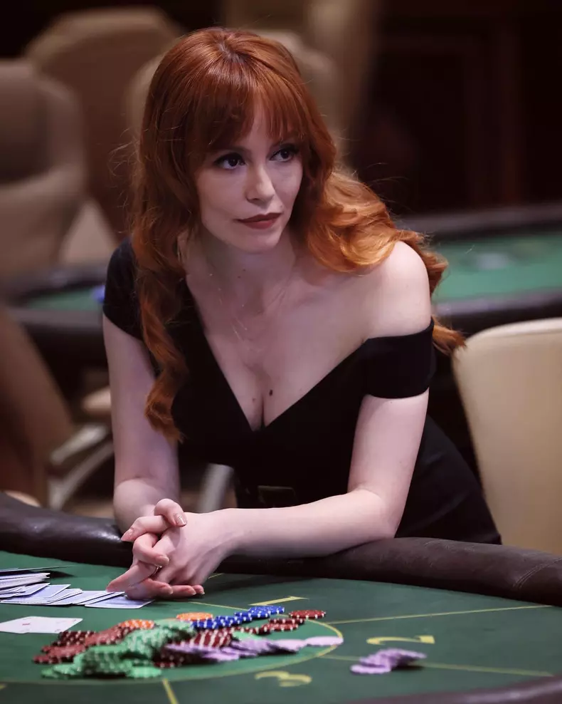 cum-arata-olimpia-melinte-nemachiata-2