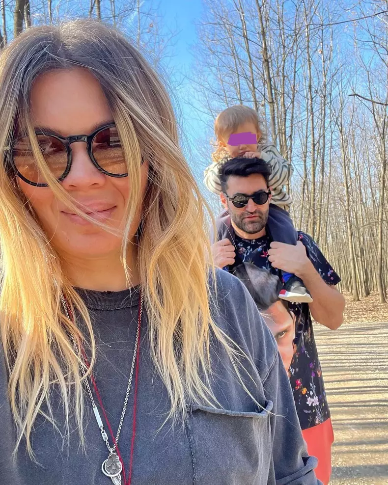 smiley-gina-pistol-josephine