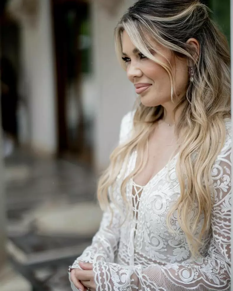 gina-pistol-si-smiley-s-au-casatorit4