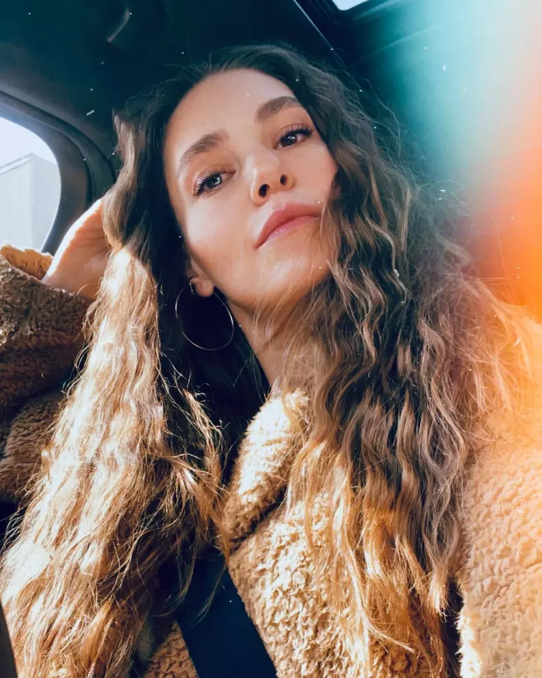 Ce mai face Asli Enver. Turcoaica mai are puțin și naște