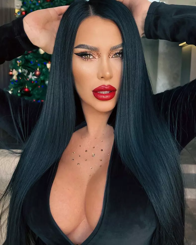 Daniela Crudu, despre motivul pentru care a născut prematur. De ce nu își alăptează fetița