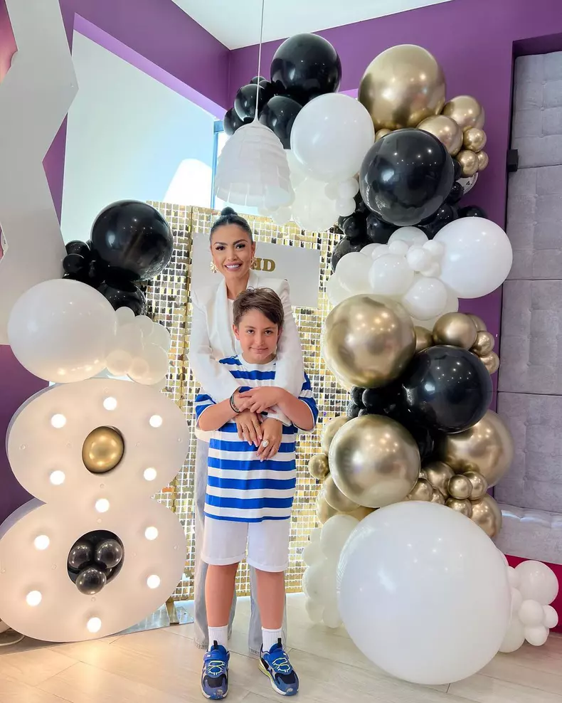 de-ce-andreea-mantea-nu-i-a-cumparat-fiului-ei-un-telefon-4