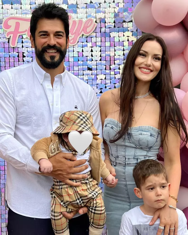 fahriye-evcen-351713253_963856251526439_2079529225918212813_n