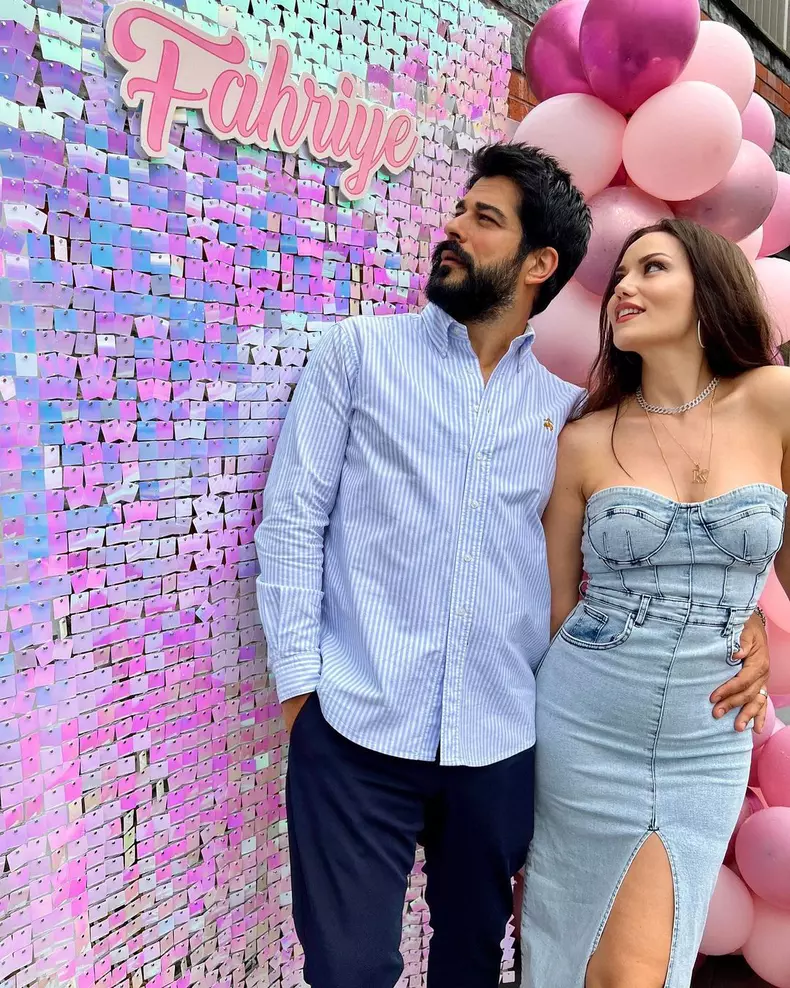 fahriye-evcen-352187468_1041220083511426_6825535906124828999_n