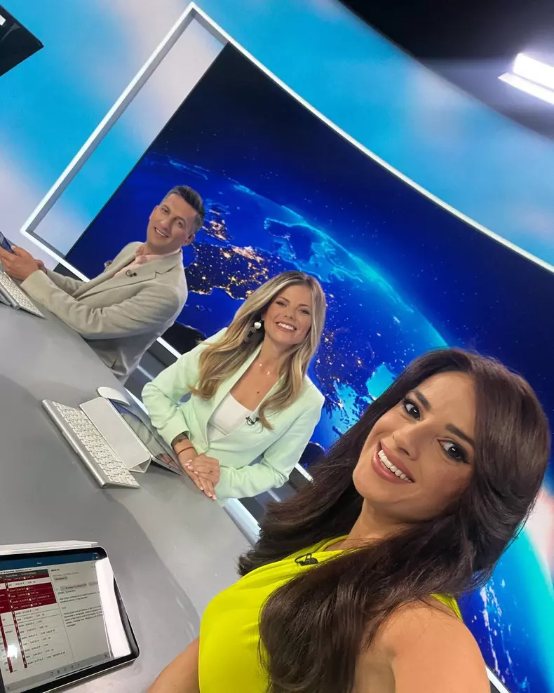 roxana-hulpe-a-slabit-40-de-kilograme-dupa-ce-a-nascut-4