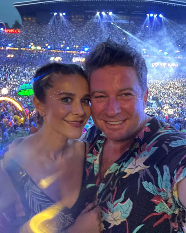 pavel-bartos-s-a-distrat-cu-sotia-la-untold-2023-2