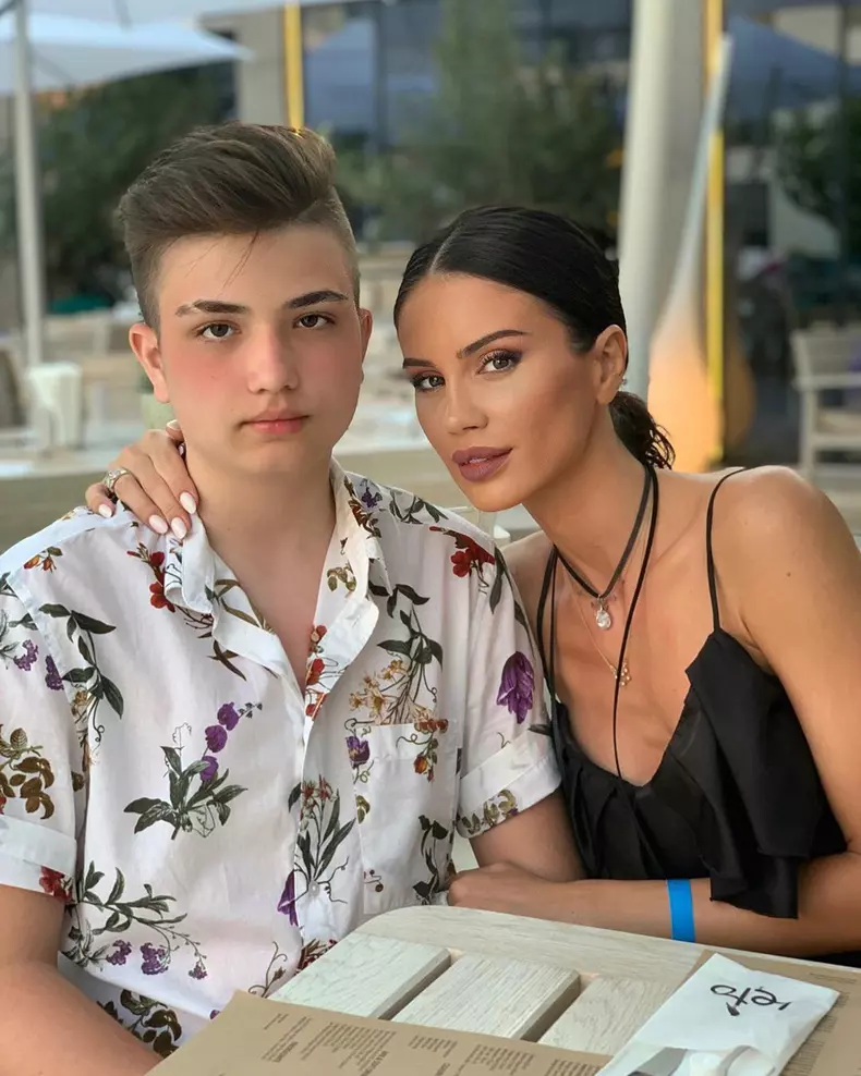 Geanina Ilieș și fiul ei Patrick
