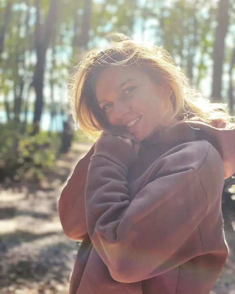 simona halep covid-19 instagram (1)