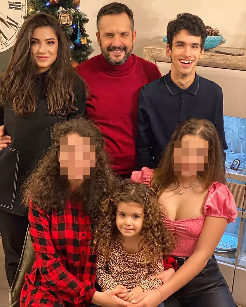 Mădălin Ionescu, Ștefania, Filip și Petra