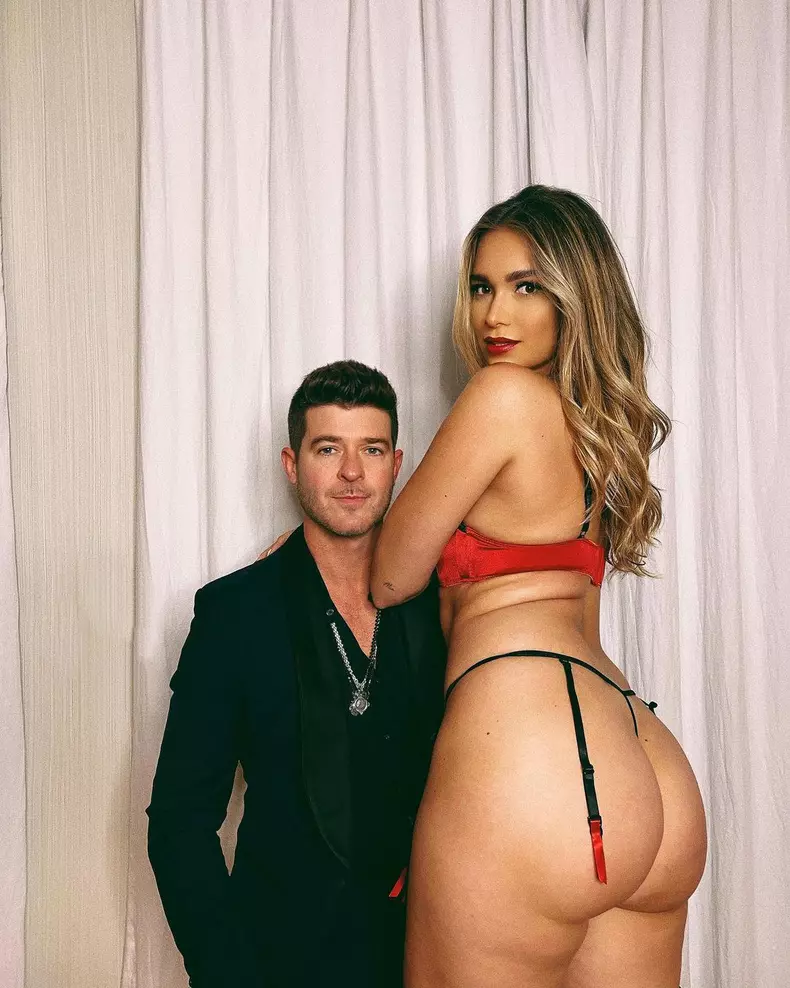 Robin Thicke și April Love Geary