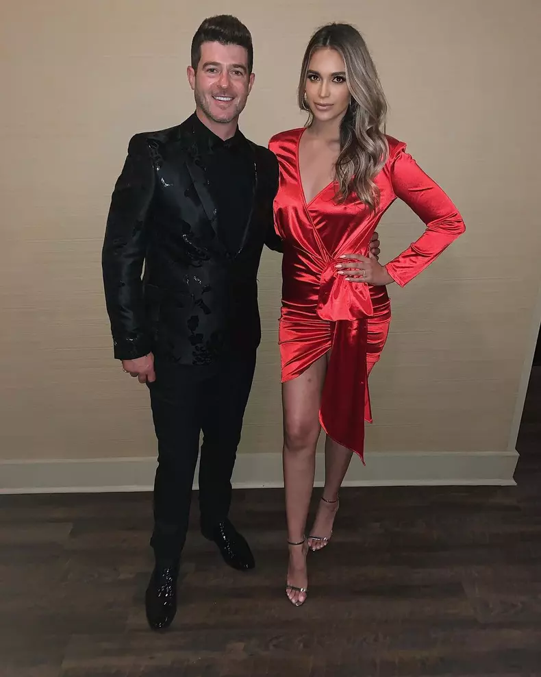 Robin Thicke și April Love Geary