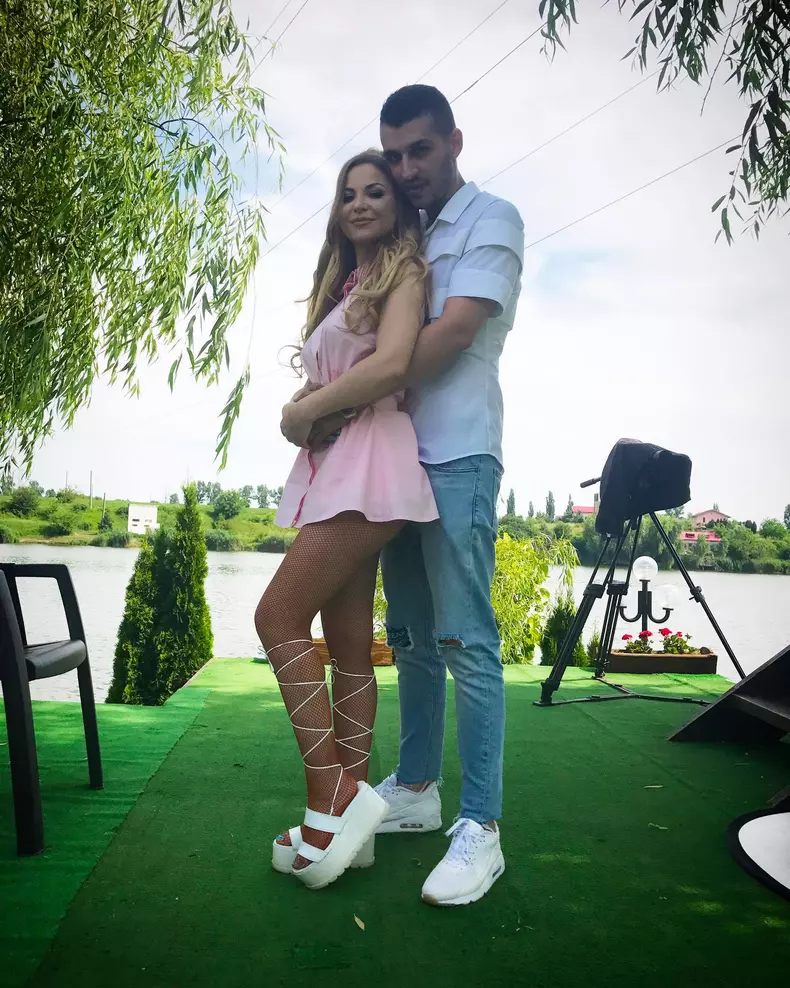 Alessia și fostul ei iubit