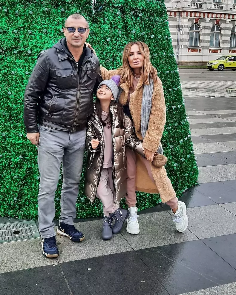 Daniela Gyorfi, George Tal și fiica lor Maria