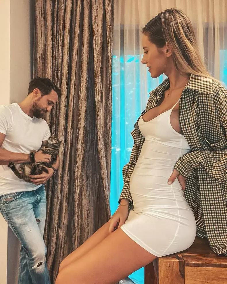 Dani Oțil și Gabriela Prisăcariu