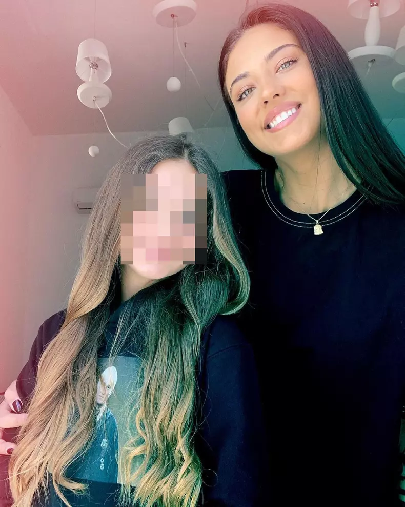 Antonia și fiica ei, Maya