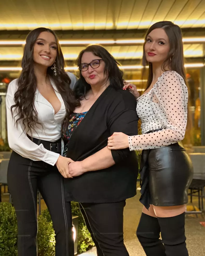 Viviana Sposub sora mama Bianca Sposub