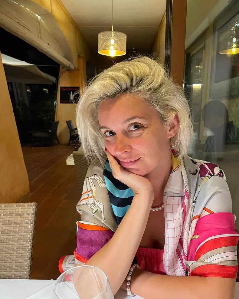 Diana Dumitrescu nemachiată