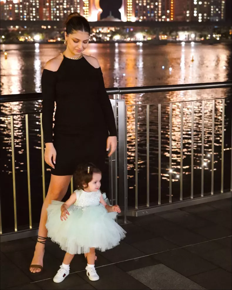 Irina Deconescu fiica Victoria