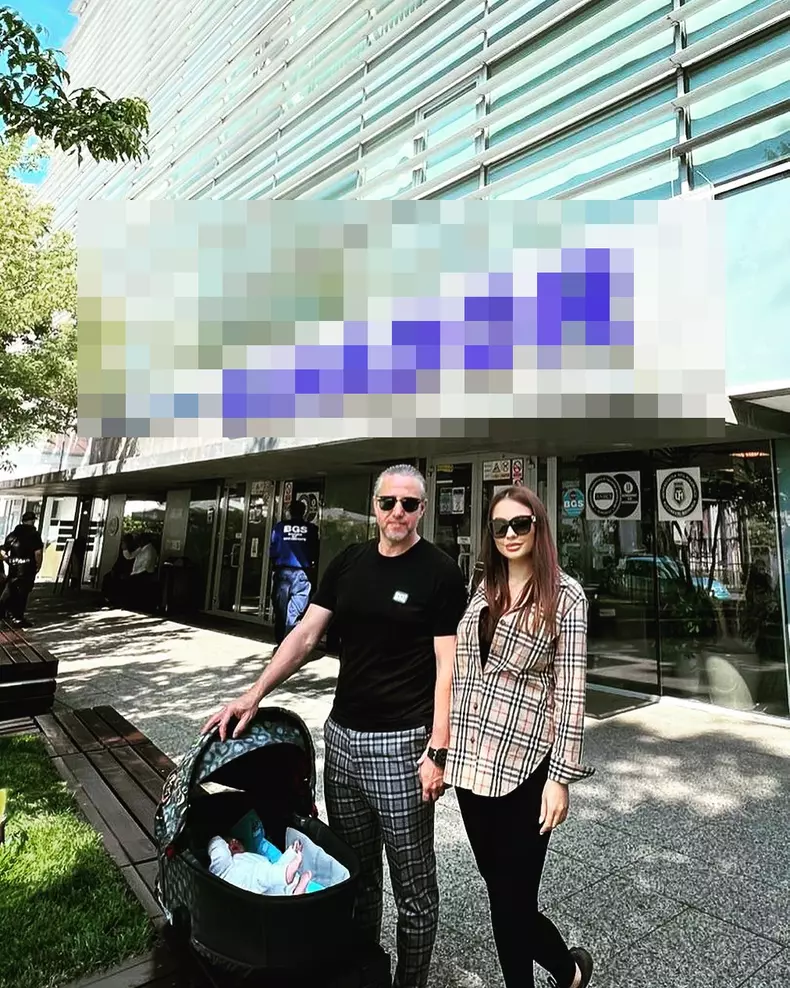 Laurențiu Reghecampf iubita Corina Caciuc copil