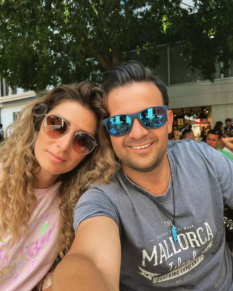 soția magicianului Robert Tudor Elena