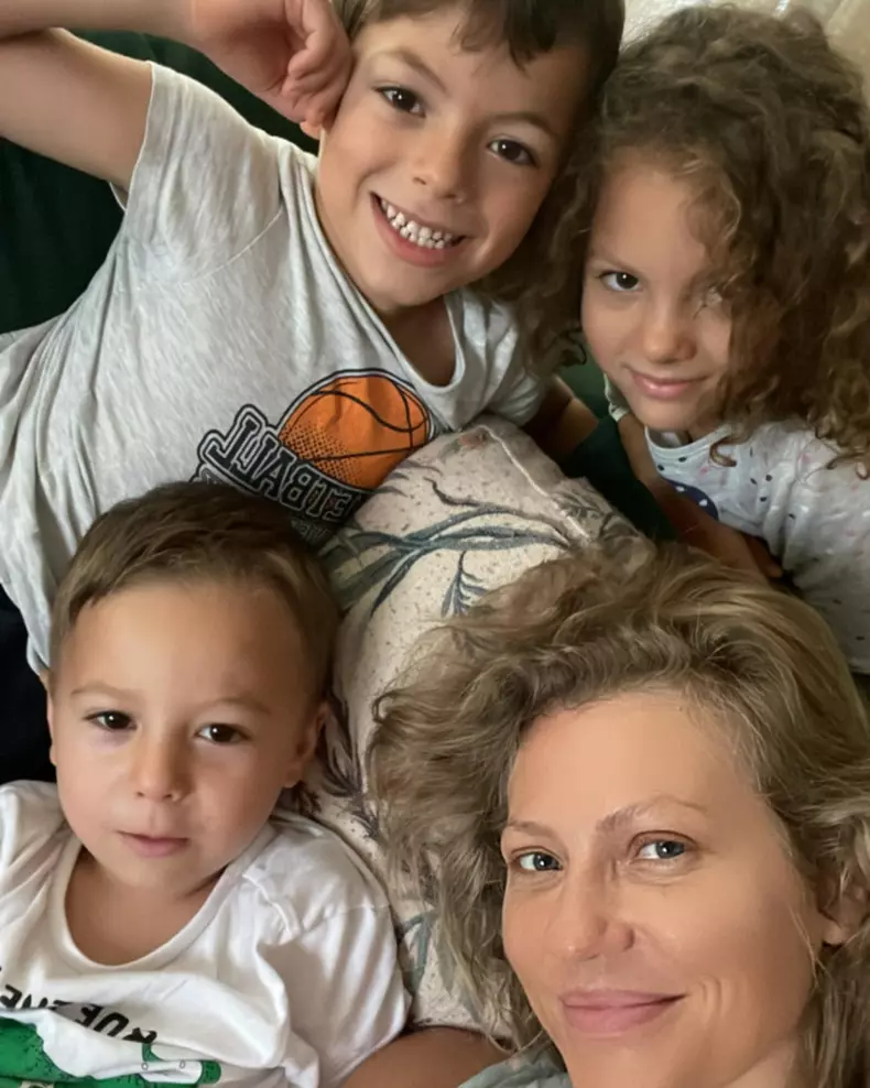 Mirela Vaida copii