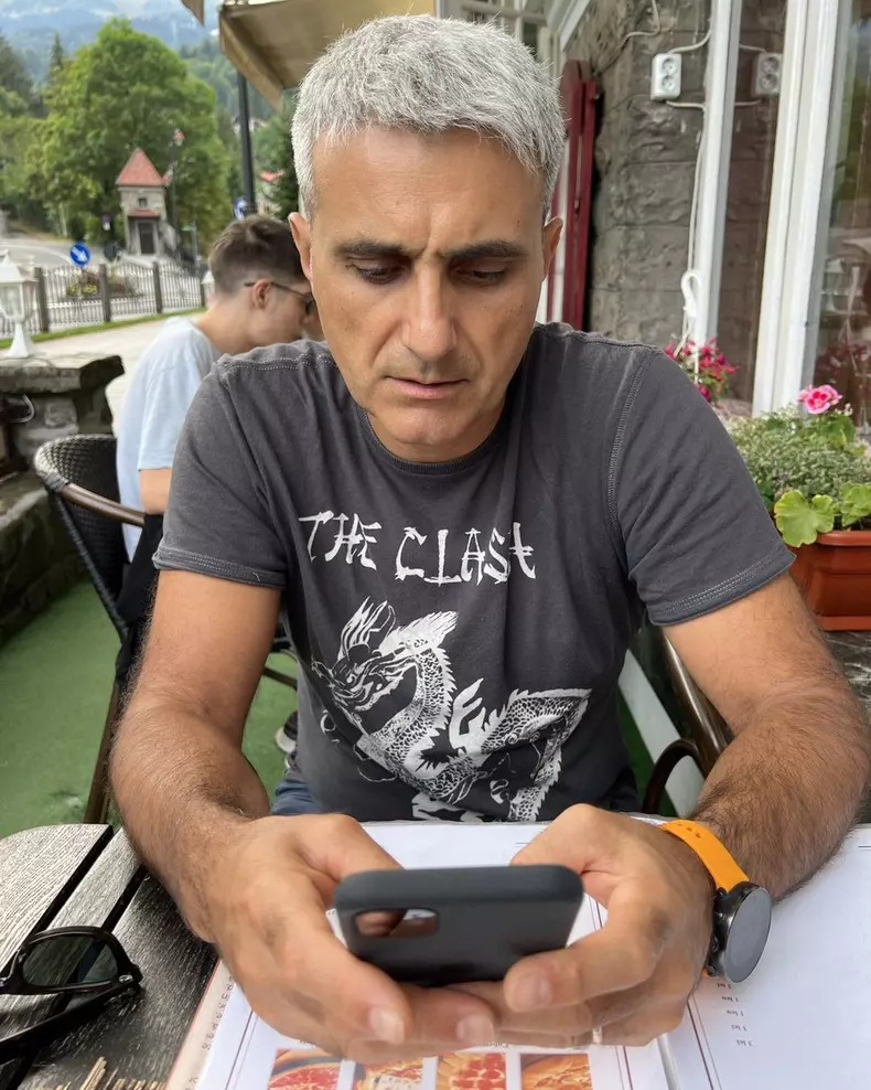 robert turcescu (1)