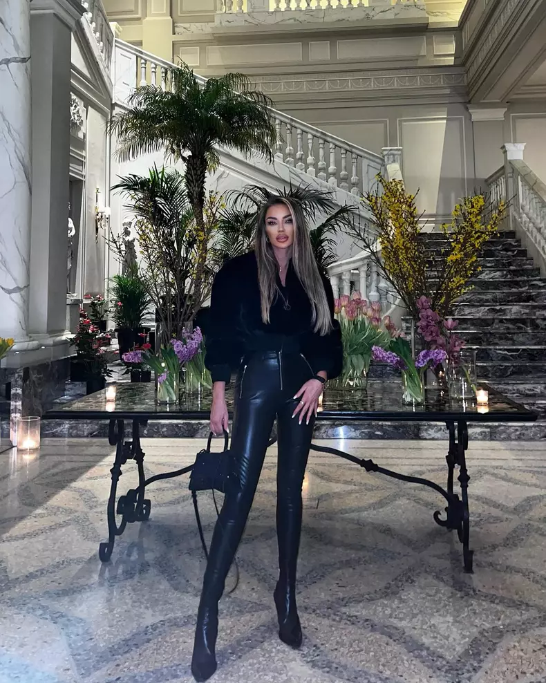bianca dragusanu53