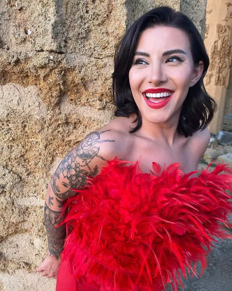 Nicoleta Nucă în 'Sicilian Holiday'. Sursă foto: Facebook
