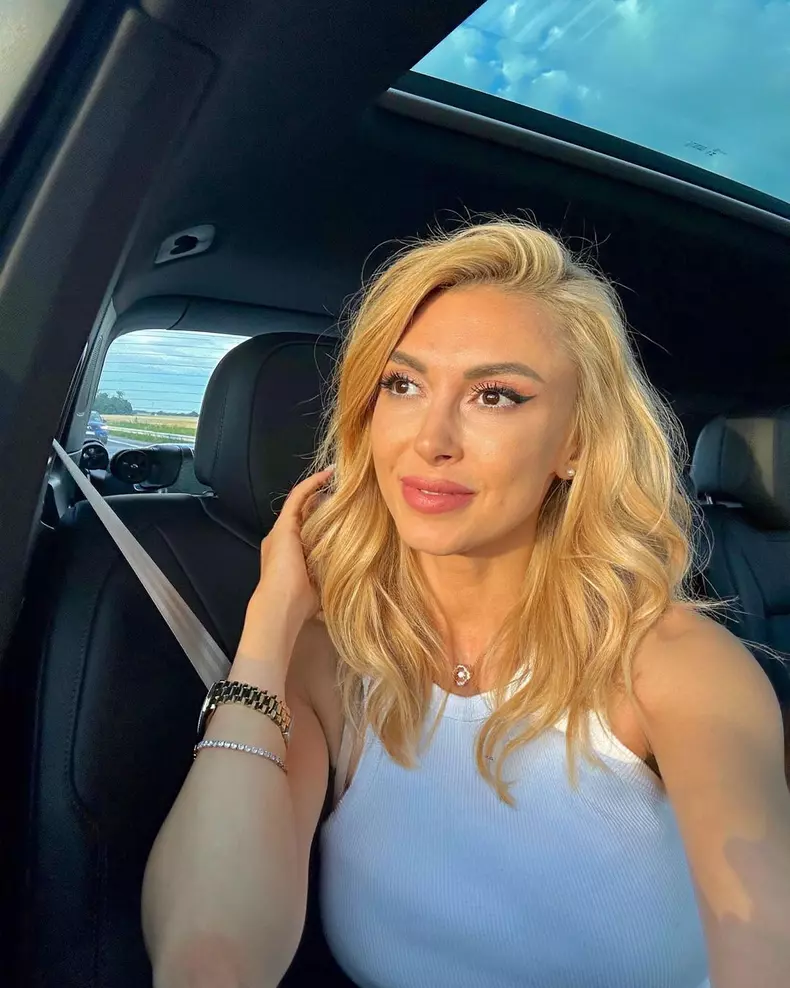 andreea-balan-prima-reactie-dupa-ce-george-burcea-si-viviana-sposub-s-au-despartit-8