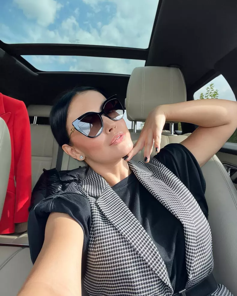 Andreea Mantea selfie