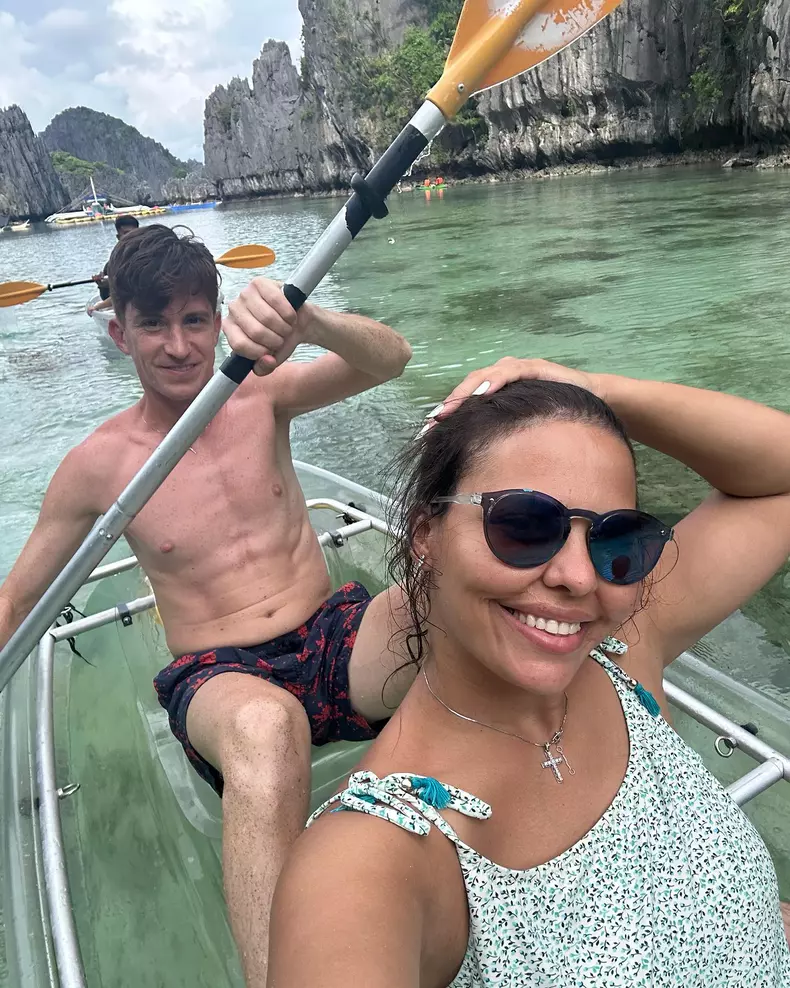 Andreea Popescu si  soțul ei