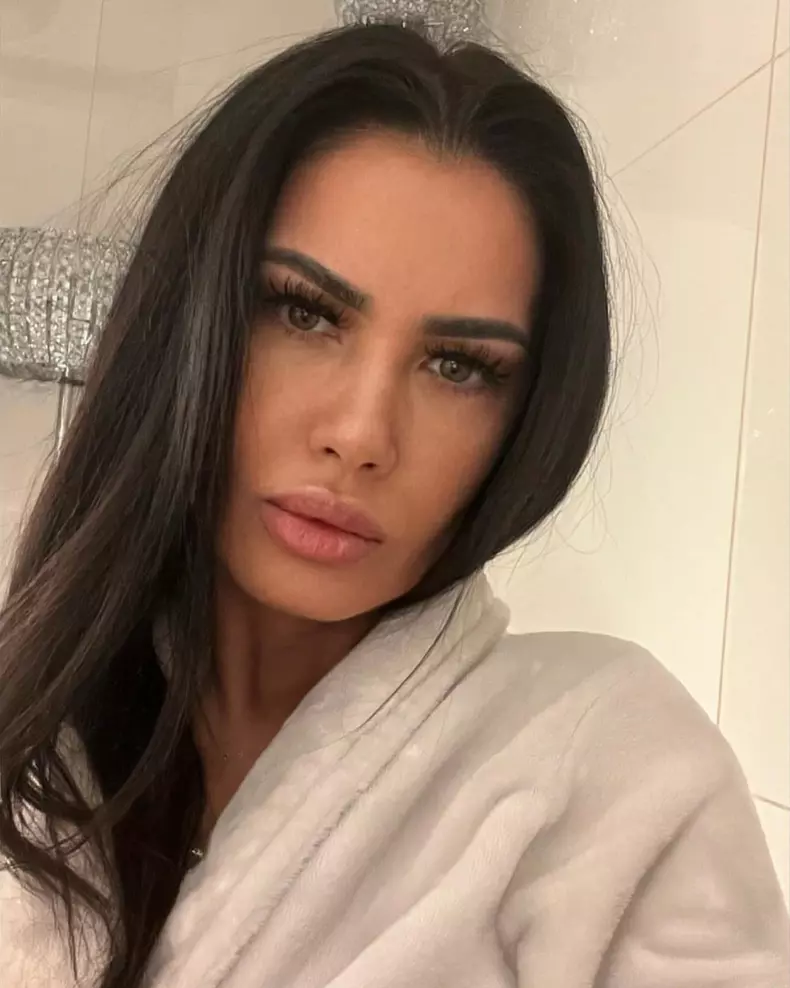 Oana Zăvoranu