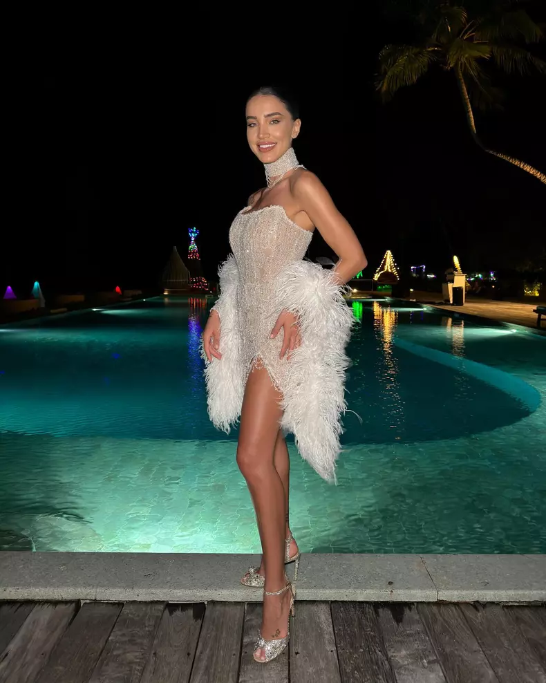 Adelina Pestrițu (3)
