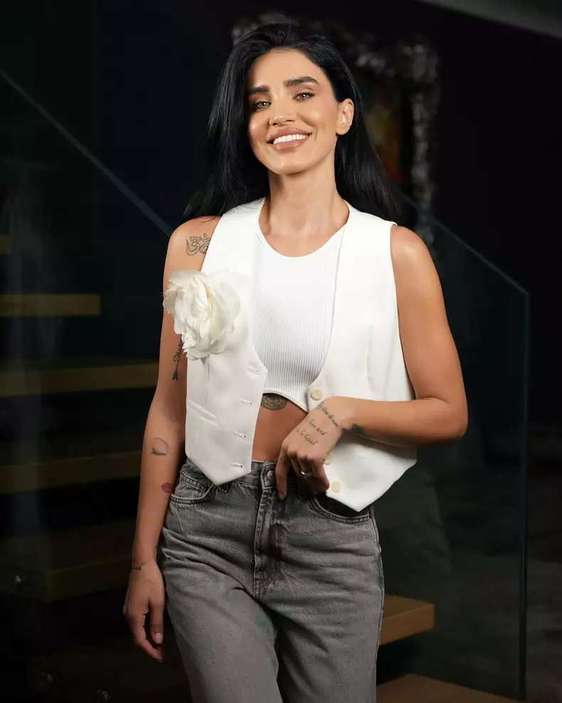 Adelina Pestrițu (1)