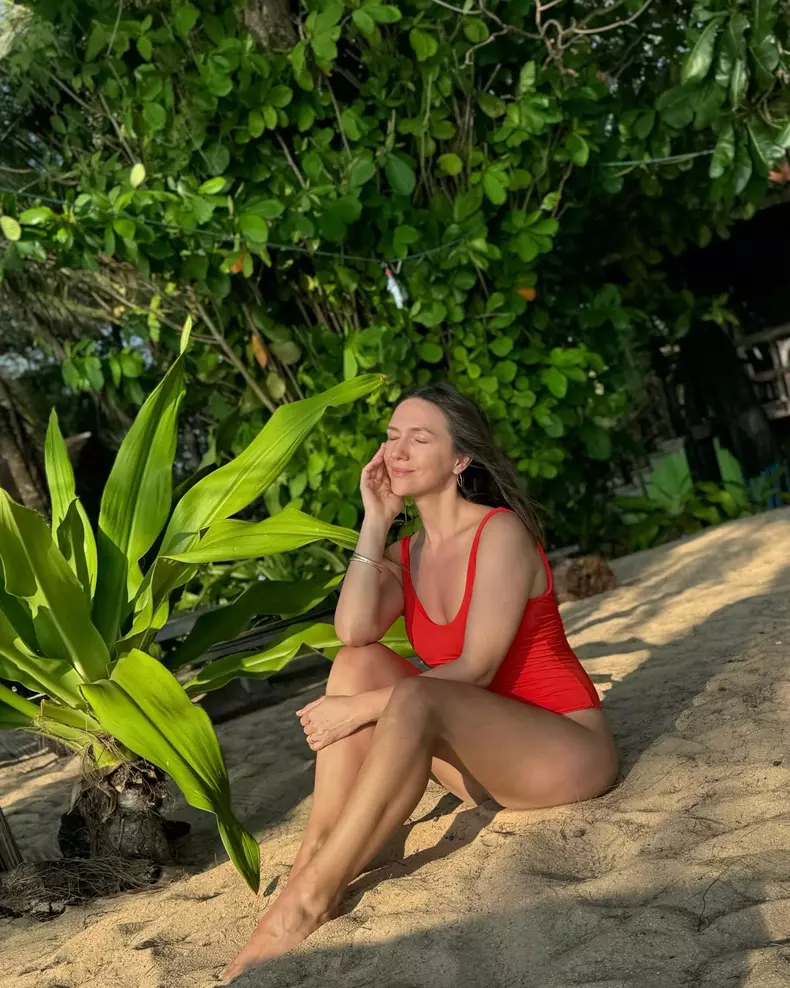 adela-popescu-in-thailanda