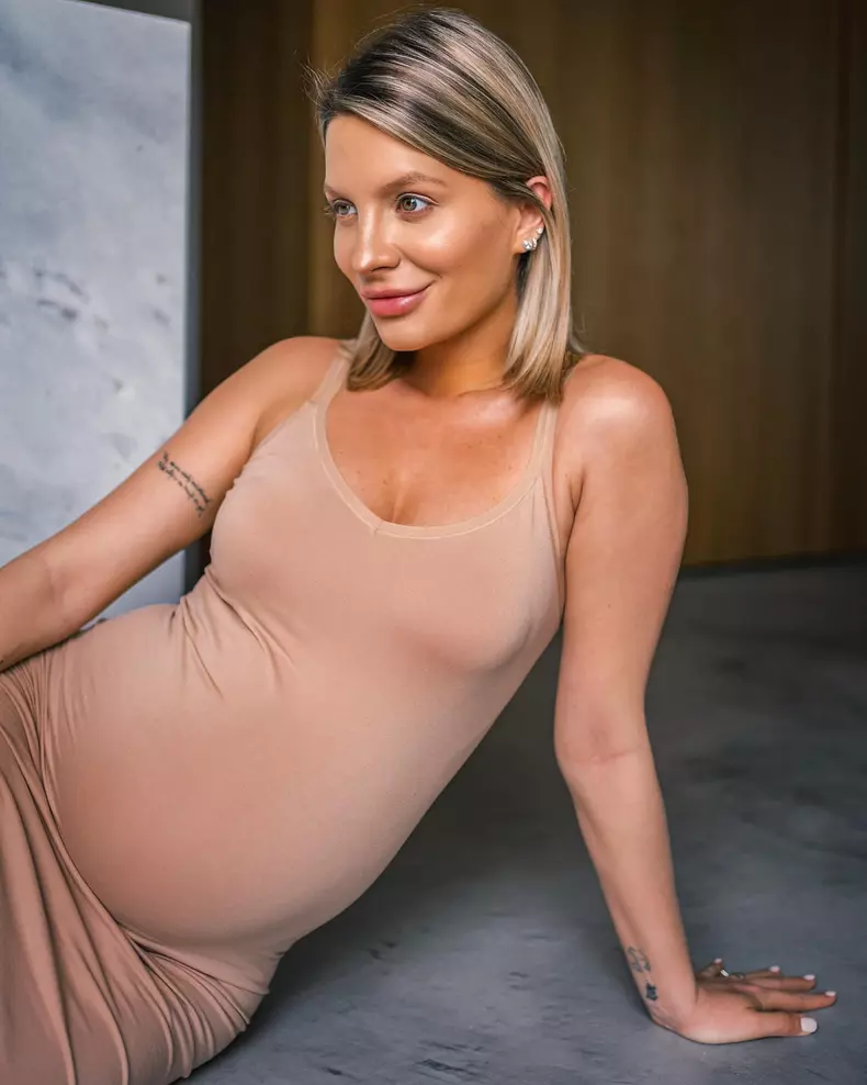 Ana Baniciu însărcinată cu primul copil, un băiețel
